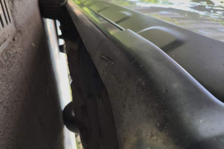 Used Honda CR-V 2010 2.0L automatic two-wheel drive urban version Chassis Front Right