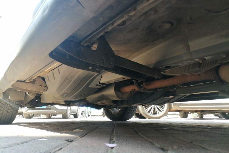 Used Honda CR-V 2010 2.4L Automatic Four-Wheel Drive Prestige Edition Chassis Front Right