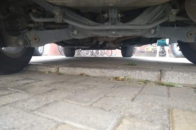 Used Honda CR-V 2010 2.0L Automatic Four-Wheel Drive Classic Edition Chassis Rear