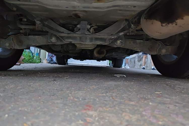Used Honda CR-V 2010 2.4L automatic four-wheel drive luxury version Chassis Rear