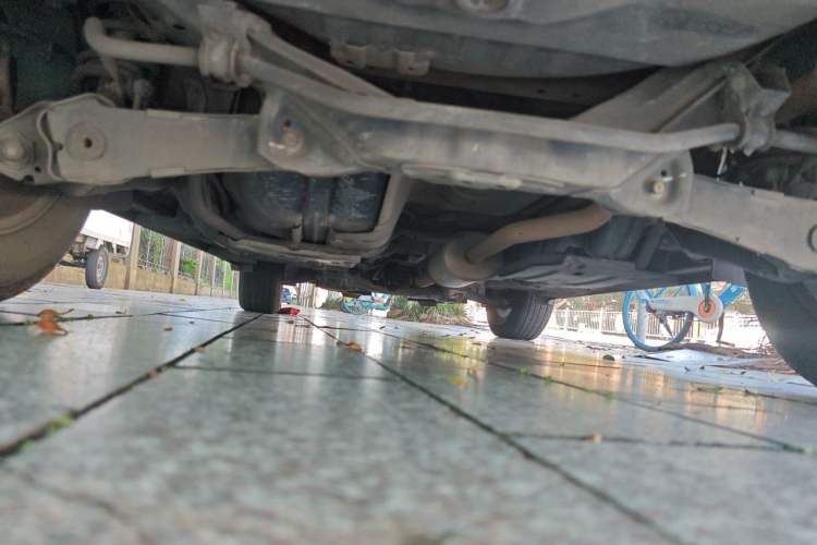 Used Honda CR-V 2010 2.0L automatic two-wheel drive urban version Chassis Rear