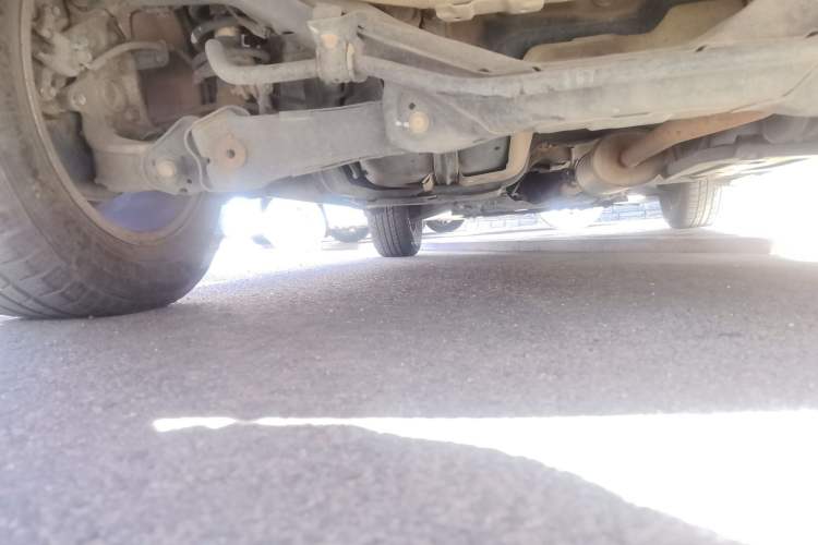 Used Honda CR-V 2010 2.0L automatic two-wheel drive urban version Chassis Rear