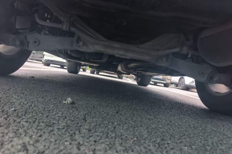 Used Honda CR-V 2010 2.0L automatic two-wheel drive urban version Chassis Rear