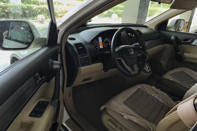 Used Honda CR-V 2010 2.4L automatic four-wheel drive luxury version Driver Seat