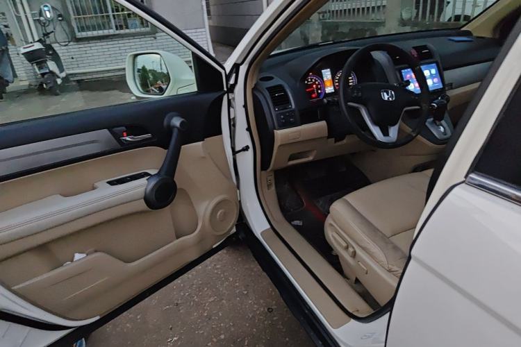 Used Honda CR-V 2010 2.4L automatic four-wheel drive luxury version Driver Seat