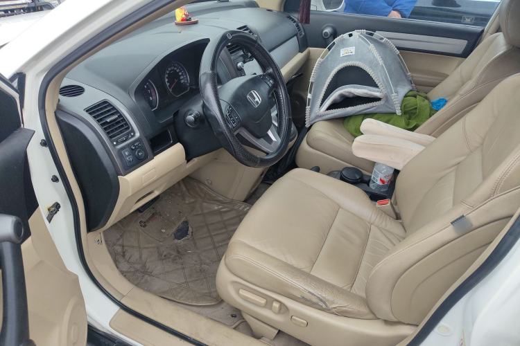 Used Honda CR-V 2010 2.4L automatic four-wheel drive luxury version Driver Seat