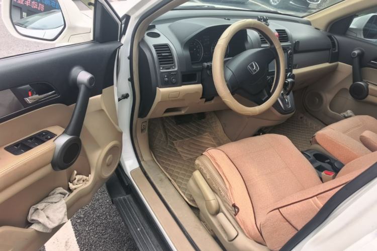 Used Honda CR-V 2010 2.0L automatic two-wheel drive urban version Driver Seat
