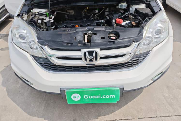 Used Honda CR-V 2010 2.0L automatic two-wheel drive urban version Engine Bay