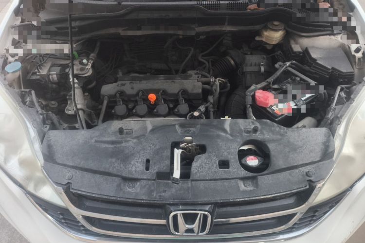 Used Honda CR-V 2010 2.0L Automatic Four-Wheel Drive Classic Edition Engine Bay