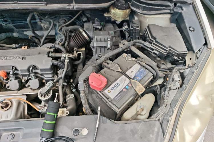 Used Honda CR-V 2010 2.0L Automatic Four-Wheel Drive Classic Edition Engine Bay Left