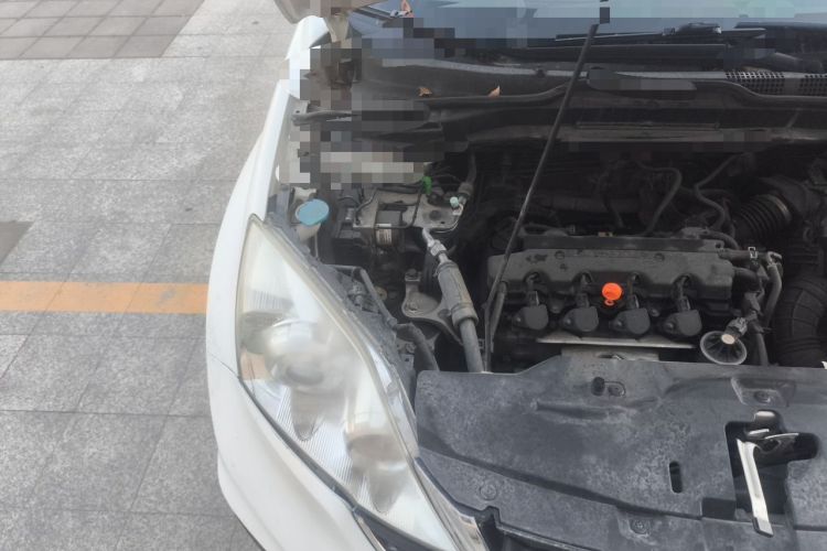 Used Honda CR-V 2010 2.0L Automatic Four-Wheel Drive Classic Edition Engine Bay Right