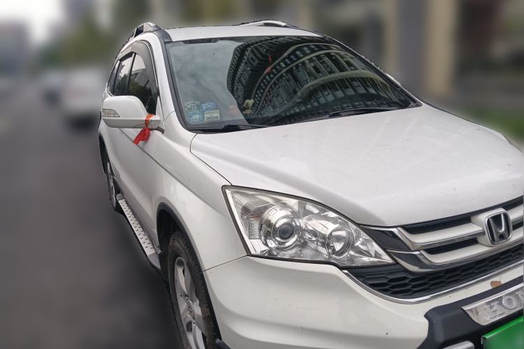 Used Honda CR-V 2010 2.0L automatic two-wheel drive urban version Front Right 45 Deg