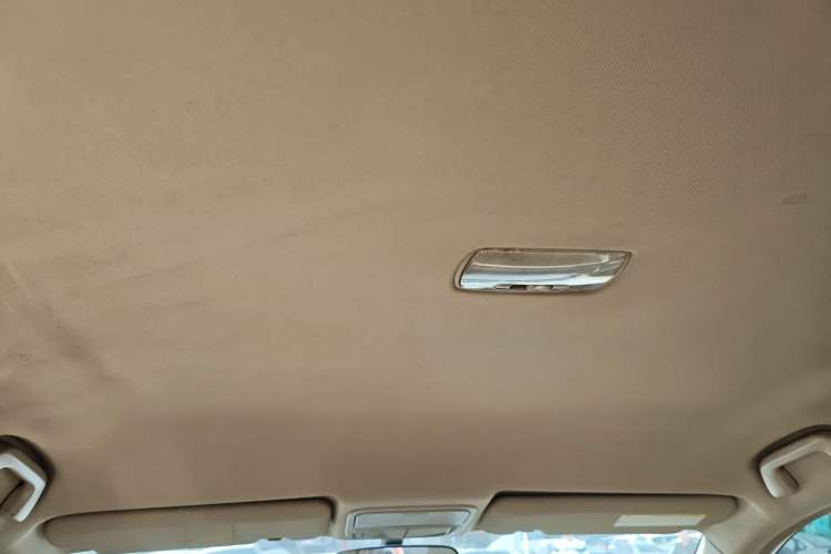 Used Honda CR-V 2010 2.0L automatic two-wheel drive urban version Headliner