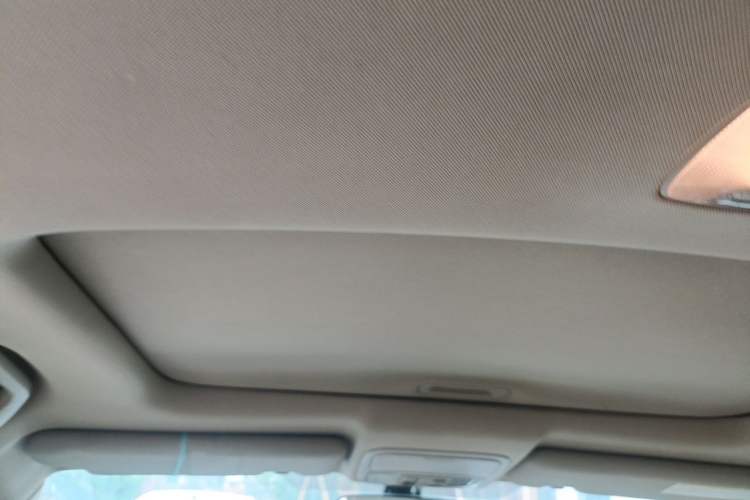 Used Honda CR-V 2010 2.4L automatic four-wheel drive luxury version Headliner