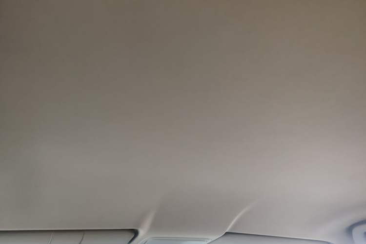 Used Honda CR-V 2010 2.0L automatic two-wheel drive urban version Headliner