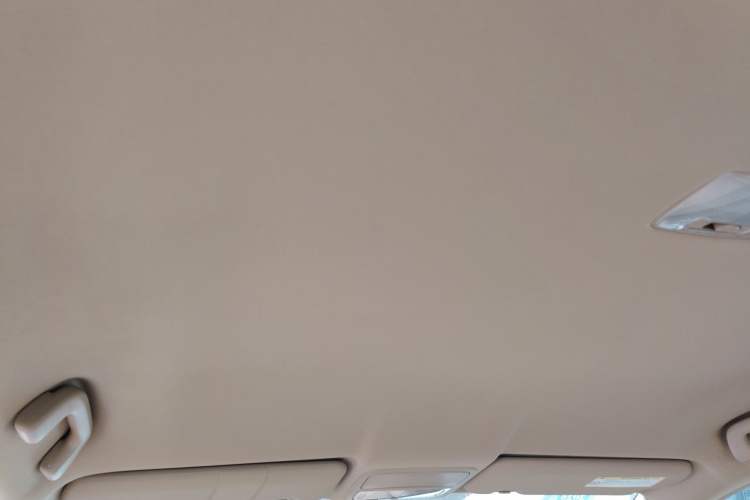 Used Honda CR-V 2010 2.0L automatic two-wheel drive urban version Headliner