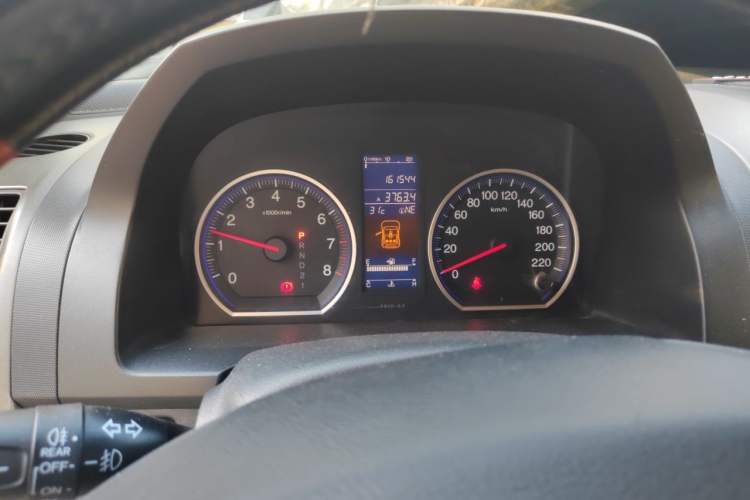 Used Honda CR-V 2010 2.4L automatic four-wheel drive luxury version Instrument Cluster
