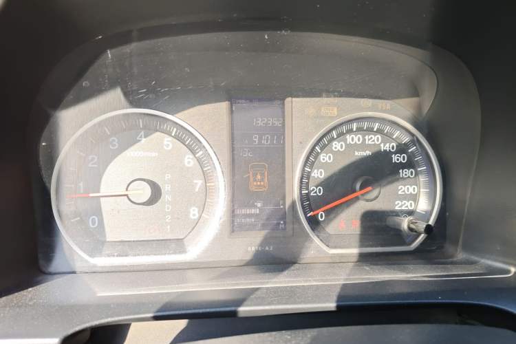 Used Honda CR-V 2010 2.0L automatic two-wheel drive urban version Instrument Cluster