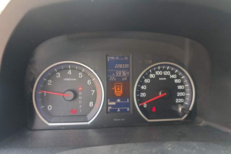 Used Honda CR-V 2010 2.4L automatic four-wheel drive luxury version Instrument Cluster