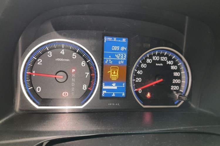 Used Honda CR-V 2010 2.4L automatic four-wheel drive luxury version Instrument Cluster