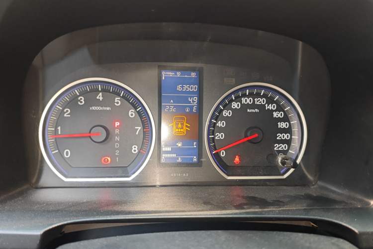 Used Honda CR-V 2010 2.4L automatic four-wheel drive luxury version Instrument Cluster