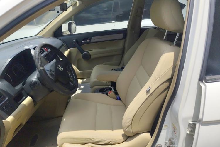 Used Honda CR-V 2010 2.0L automatic two-wheel drive urban version Left Front Seat