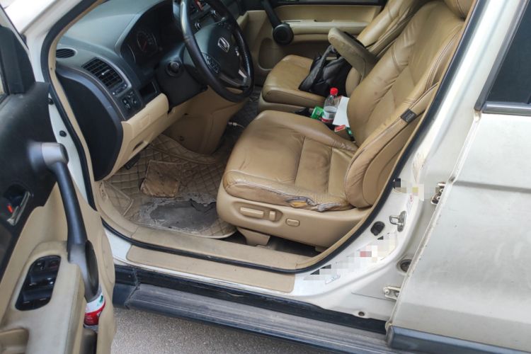 Used Honda CR-V 2010 2.4L automatic four-wheel drive luxury version Left Front Seat