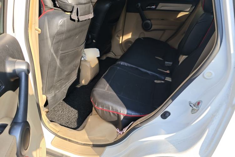 Used Honda CR-V 2010 2.0L automatic two-wheel drive urban version Left Rear Seat