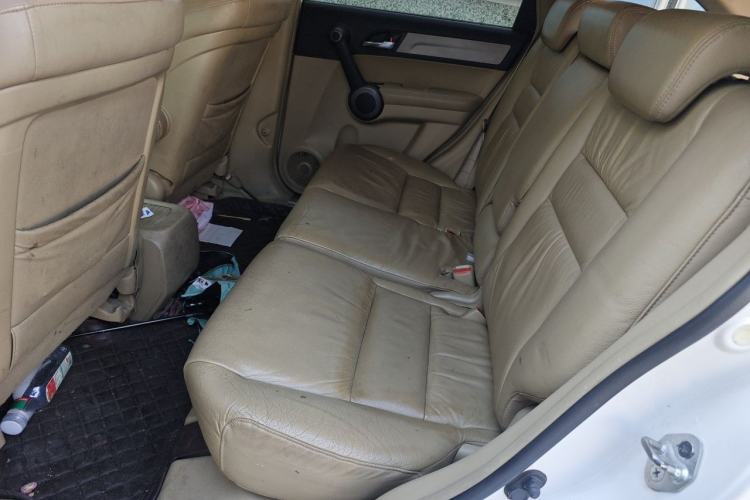 Used Honda CR-V 2010 2.4L automatic four-wheel drive luxury version Left Rear Seat