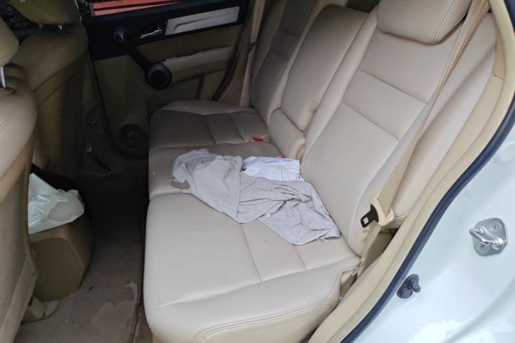 Used Honda CR-V 2010 2.0L automatic two-wheel drive urban version Left Rear Seat