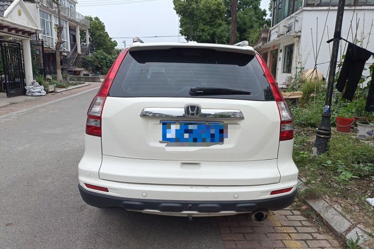 Used Honda CR-V 2010 2.4L automatic four-wheel drive luxury version Rear