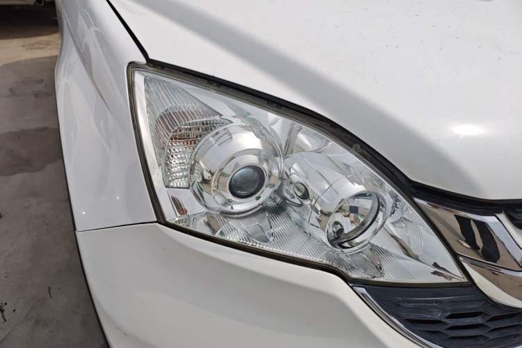 Used Honda CR-V 2010 2.0L automatic two-wheel drive urban version Right Front Headlight