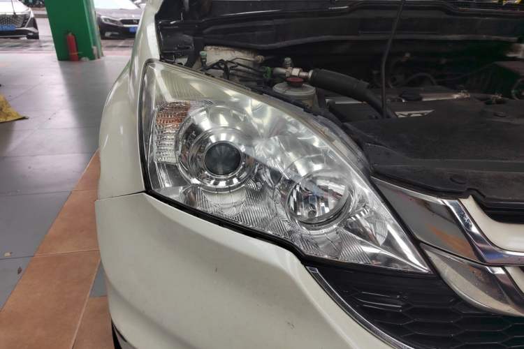 Used Honda CR-V 2010 2.4L automatic four-wheel drive luxury version Right Front Headlight