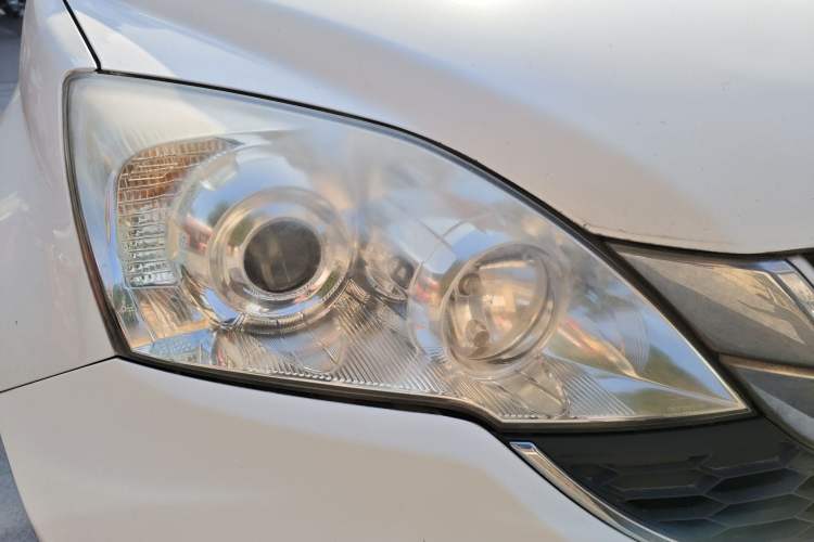 Used Honda CR-V 2010 2.0L automatic two-wheel drive urban version Right Front Headlight