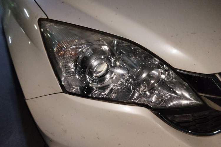 Used Honda CR-V 2010 2.4L automatic four-wheel drive luxury version Right Front Headlight