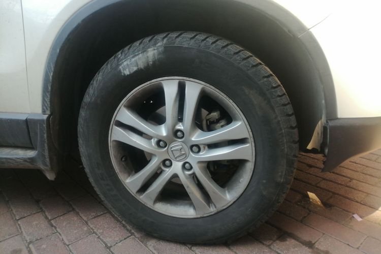 Used Honda CR-V 2010 2.4L Automatic Four-Wheel Drive Prestige Edition Right Front Wheel Hub