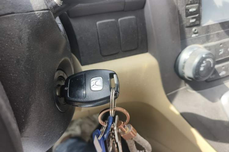 Used Honda CR-V 2010 2.0L Automatic Four-Wheel Drive Classic Edition Vehicle Key