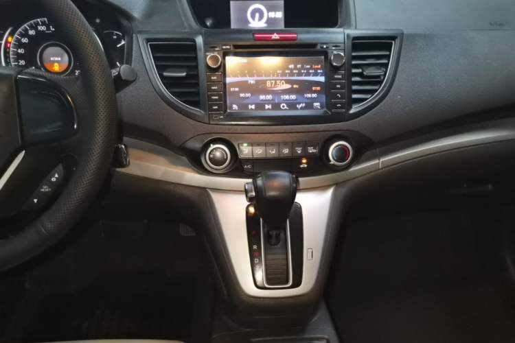 Used Honda CR-V 2012 2.0L Four-wheel Drive Classic Edition Audio And AC Panel