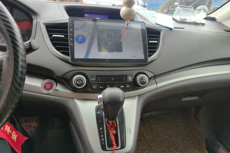 Used Honda CR-V 2012 2.4L four-wheel drive luxury version Audio And AC Panel