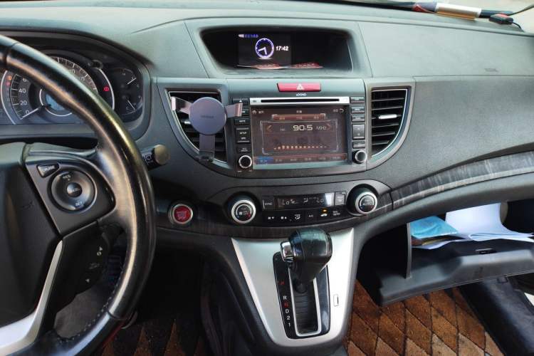 Used Honda CR-V 2012 2.4L Four-wheel Drive Prestige Edition Audio And AC Panel