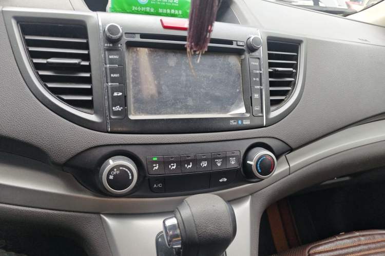 Used Honda CR-V 2012 2.0L two-wheel drive urban version Audio And AC Panel
