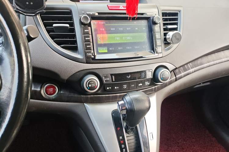 Used Honda CR-V 2012 2.4L Four-wheel Drive Prestige Edition Audio And AC Panel