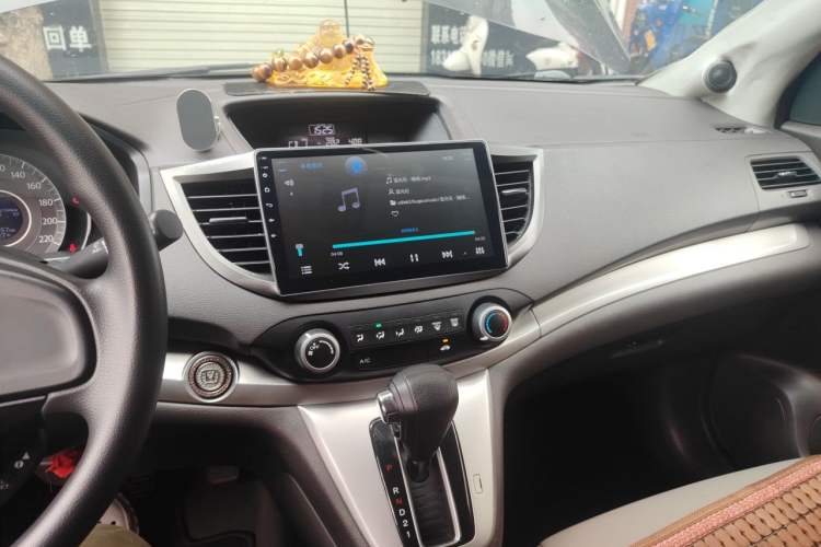 Used Honda CR-V 2012 2.0L two-wheel drive urban version Audio And AC Panel