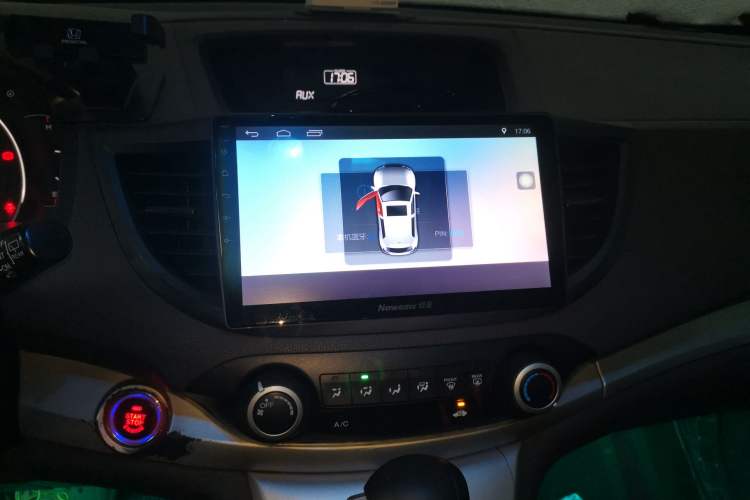 Used Honda CR-V 2012 2.0L two-wheel drive urban version Audio And AC Panel