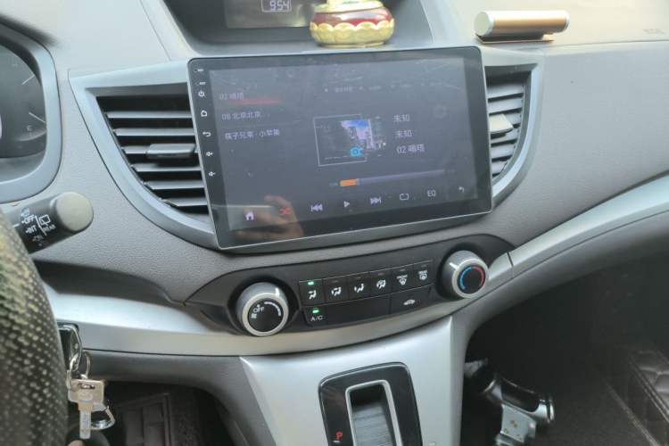 Used Honda CR-V 2012 2.0L two-wheel drive urban version Audio And AC Panel