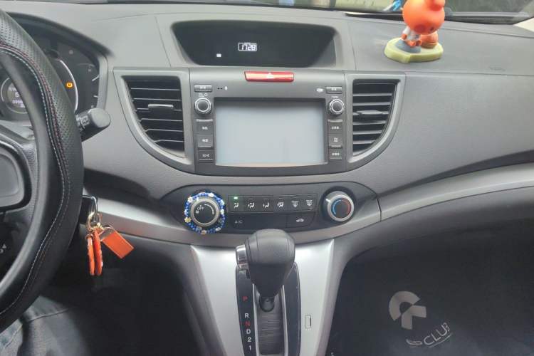 Used Honda CR-V 2012 2.0L two-wheel drive urban version Audio And AC Panel