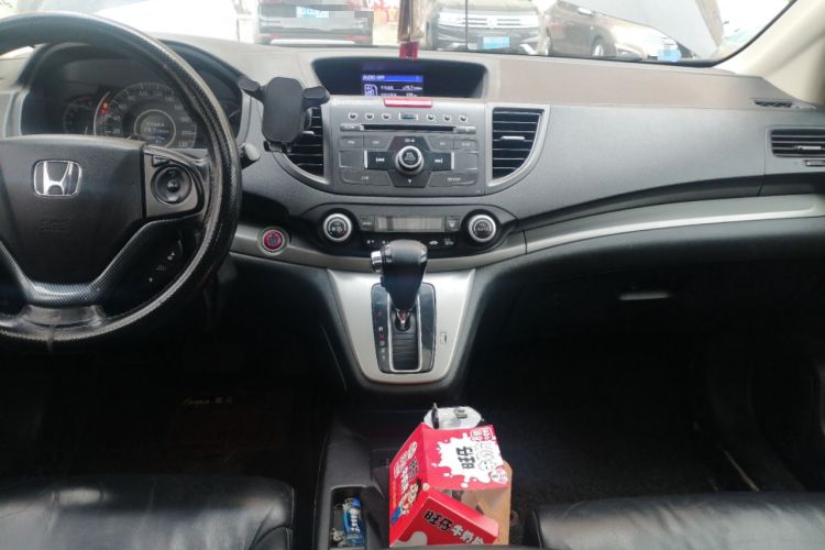 Used Honda CR-V 2012 2.4L four-wheel drive luxury version Audio And AC Panel