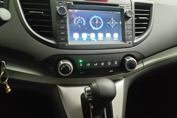 Used Honda CR-V 2012 2.0L two-wheel drive urban version Audio And AC Panel