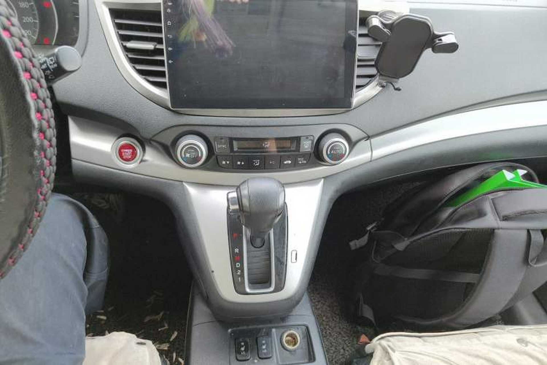 Used Honda CR-V 2012 2.4L four-wheel drive luxury version Audio And AC Panel