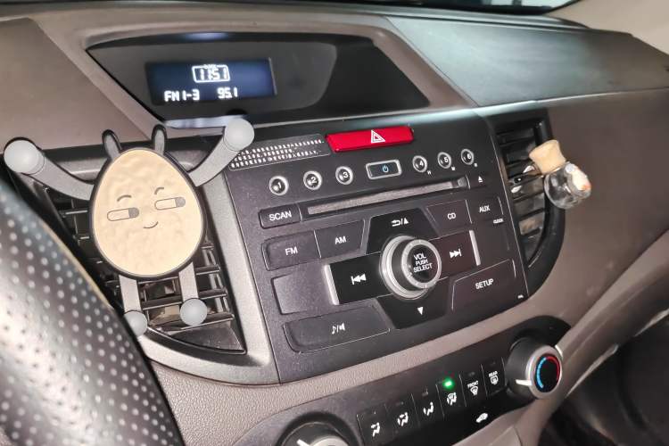 Used Honda CR-V 2012 2.0L two-wheel drive urban version Audio And AC Panel